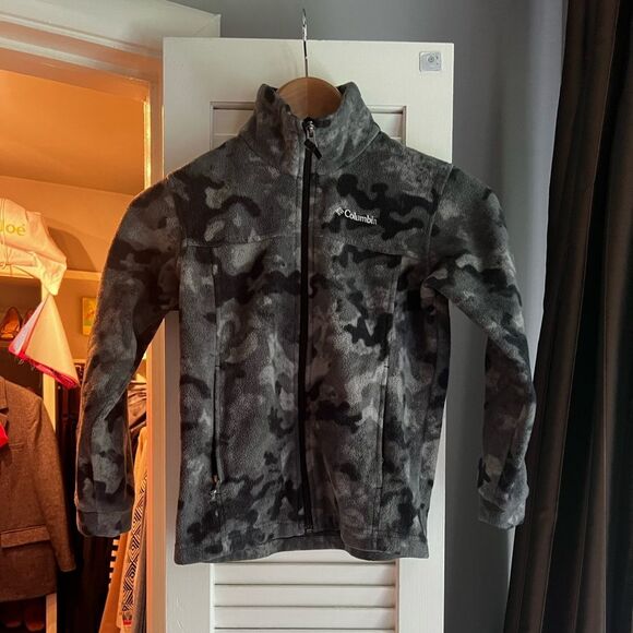 Camo Print Columbia Kids Fleece - Picture 1 of 7